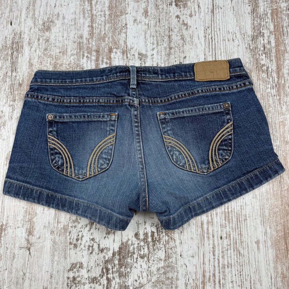 VTG Y2K Hollister Ultra Low Rise Denim Mini Micro Shorts Stretch Size 3 Mallcore - Picture 2 of 8